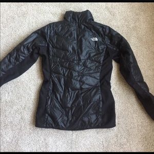 Women's North Face  puffer jacket